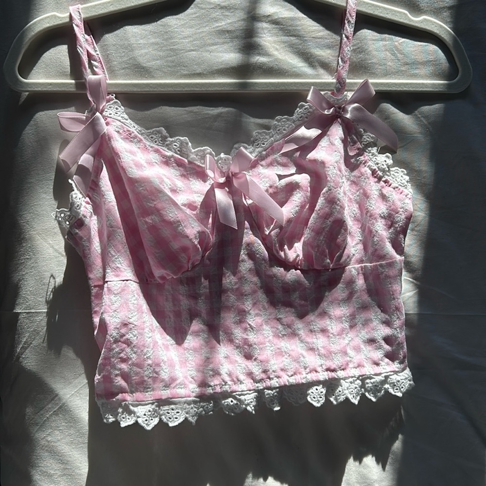 Baby pink top